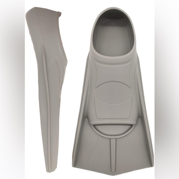 NWOT Silicone Flippers - Picture 5 of 9